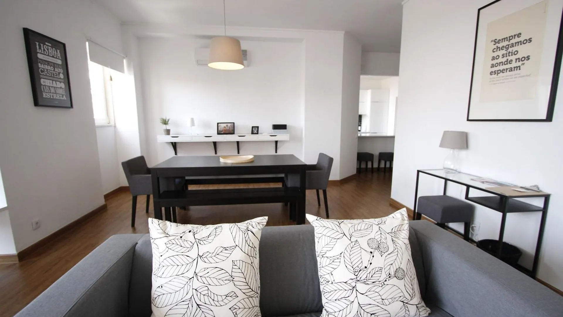 Lisbon Domus 74 By Amcf Apartment
